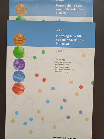 Morfologische Atlas van de Nederlandse Dialecten 2 delen