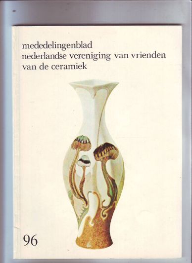 Het eierschaal porselein van de Haagse Koninklijke Porselein- en Aardewerkfabriek Rozenburg 1899-1914
