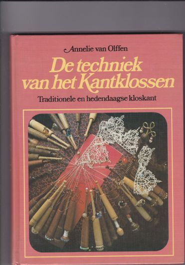 De techniek van het kantklossen